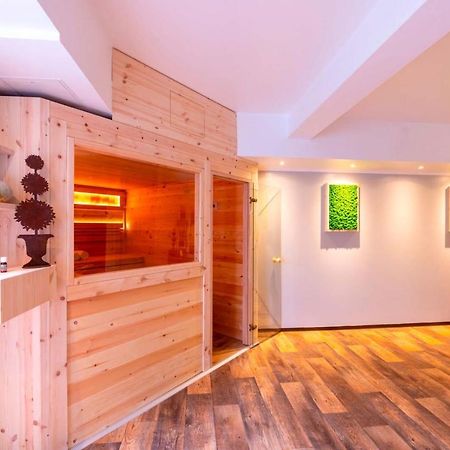 Zur Post Kuemmersbruck Hotel & Tiny Houses Buitenkant foto